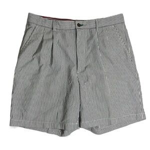 Tommy Hilfiger vintage size 36 gray & white seer sucker pleated front shorts.‎